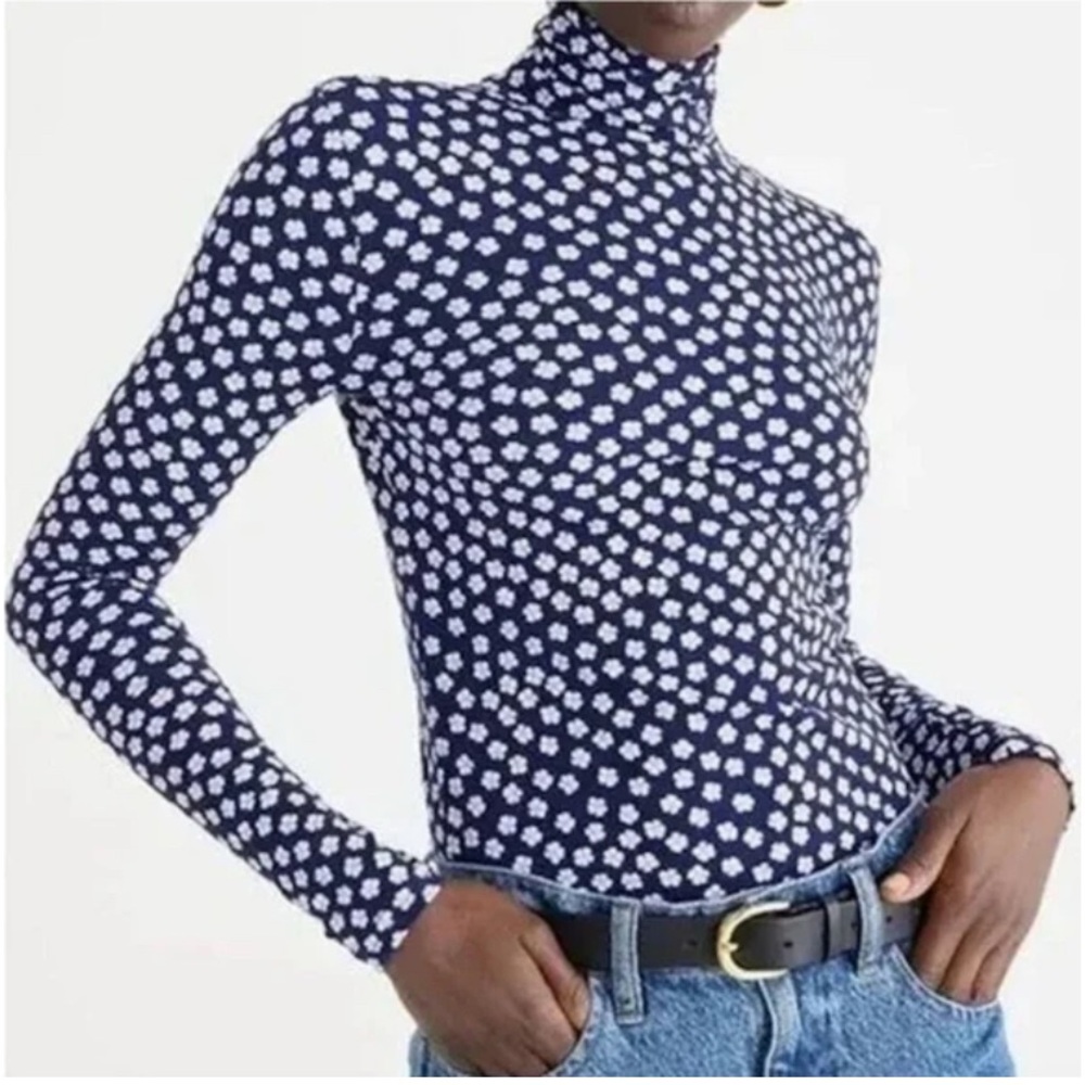 J CREW Women's Blue Floral Long‎ Sleeved Matte Jersey Turtleneck Shirt Sz XS